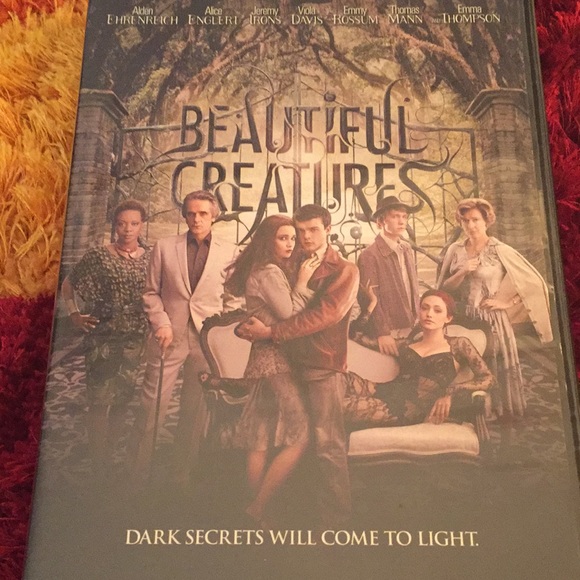 12 DVDs (#1 Pack) - Picture 8 of 13